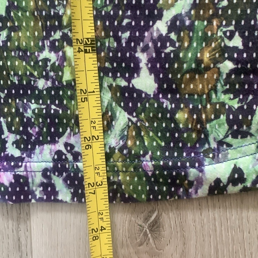 LULULEMON SET of 2 DEFINE JACKET zip AND thank top floral size 6 purple white - Picture 8 of 16
